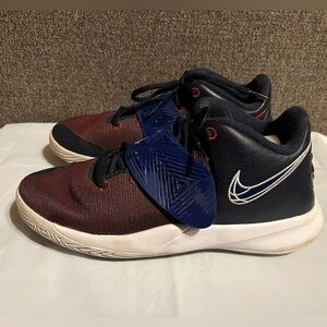 Nike Kyrie Flytrap 3 Basketball Sneakers BQ5620-400 Multicolor Youth 7‎ Lace Up